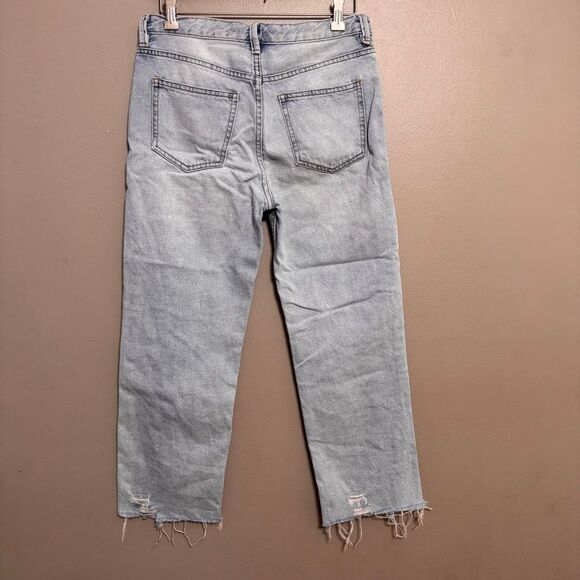 We The Free women’s distressed light wash Jean size 26 - Picture 2 of 6